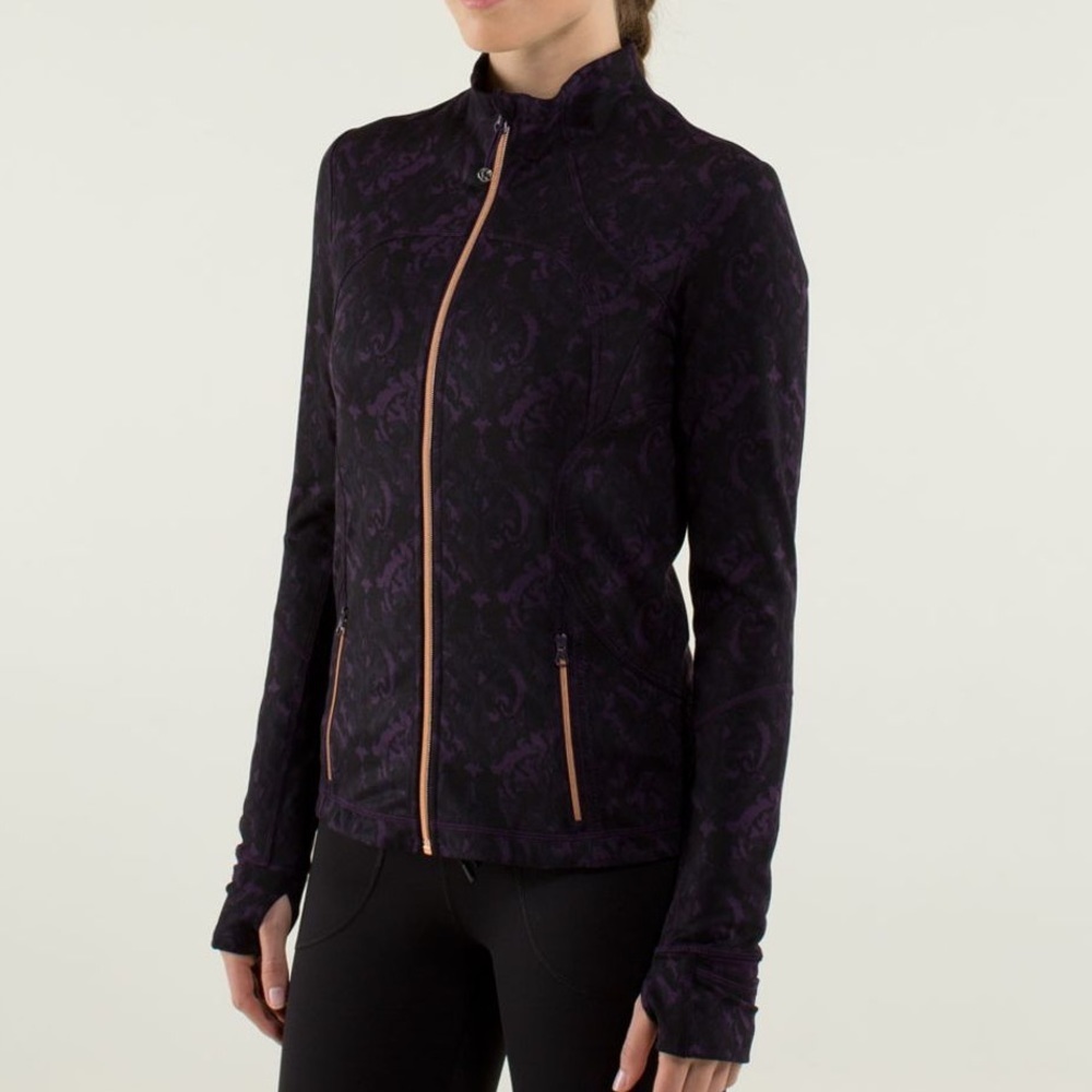 Lululemon Forme Jacket II *Textured Rose gold hardware Baroque Deep Zinfandel
